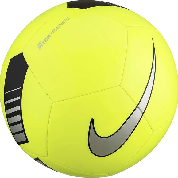 nike pitch training size 5